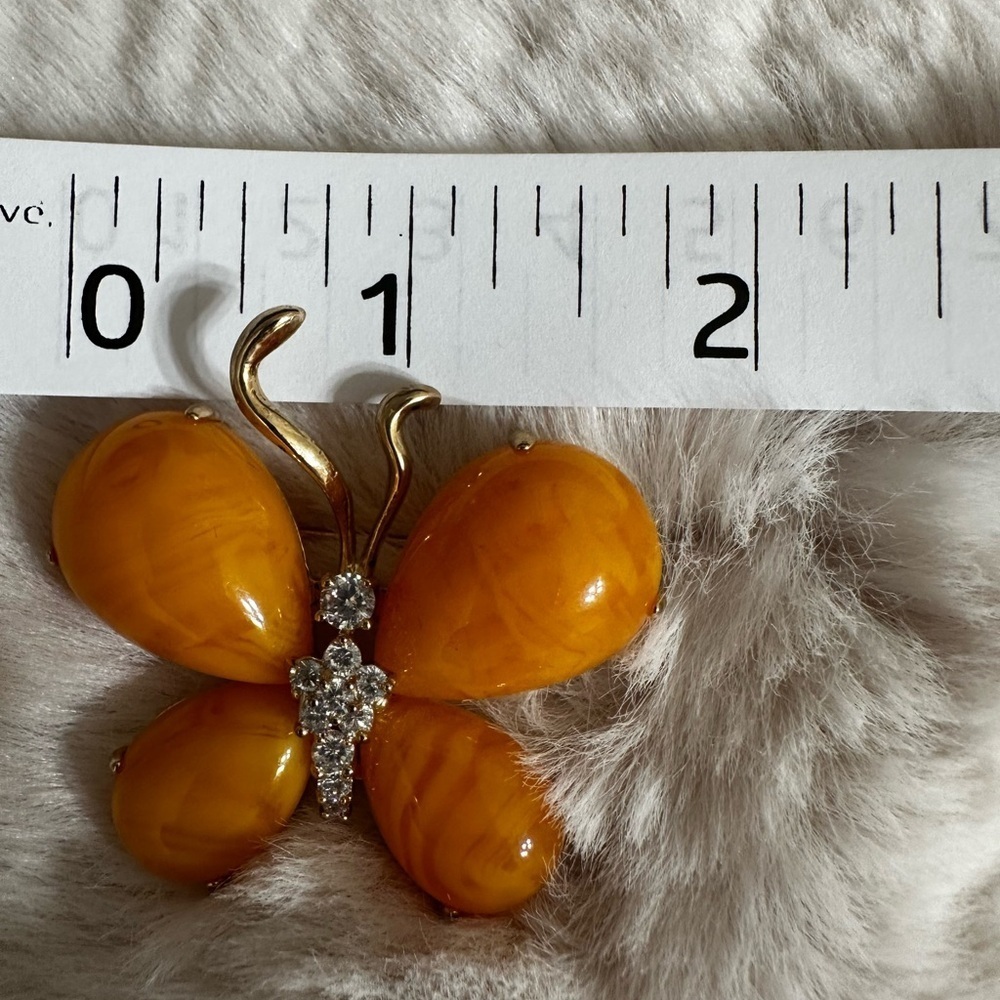 Yellow Butterfly Brooch with Crystals - Picture 3 of 3